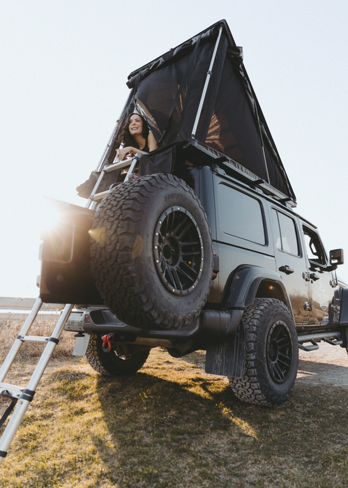 Rooftop Tent (85lbs) | Trek 2.0