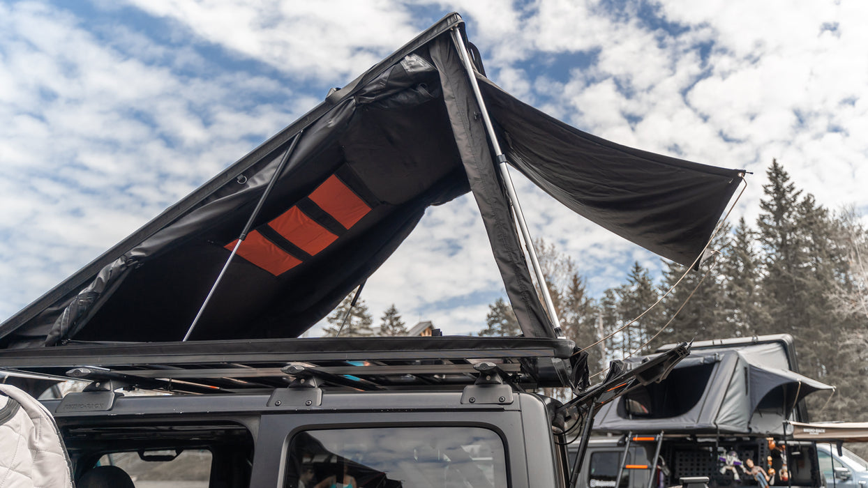 Rooftop Tent (85lbs) | Trek 2.0